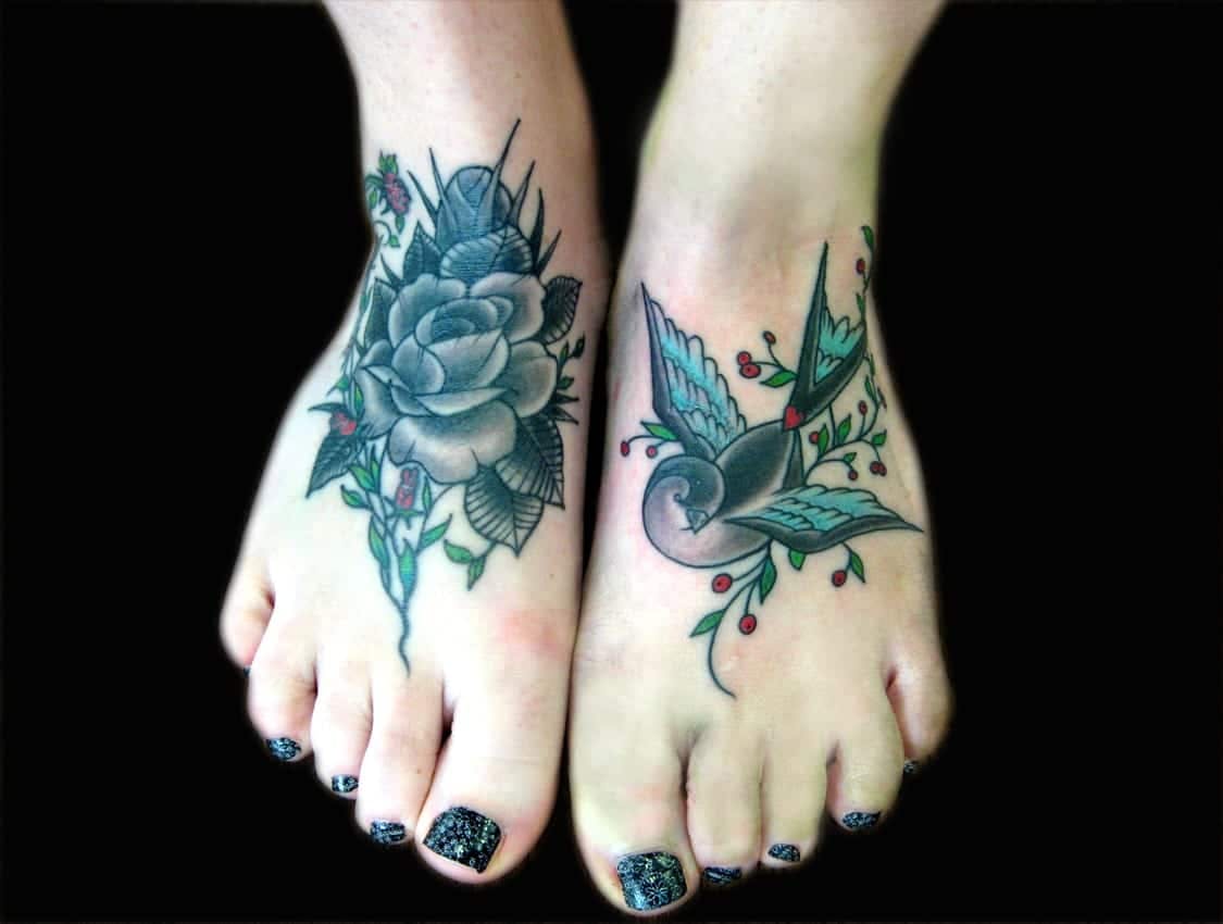 Tatuarse pies